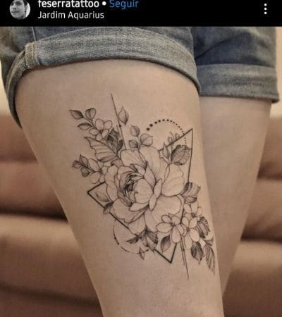Tatuagem feminina na coxa: 132 melhores artes para você escolher